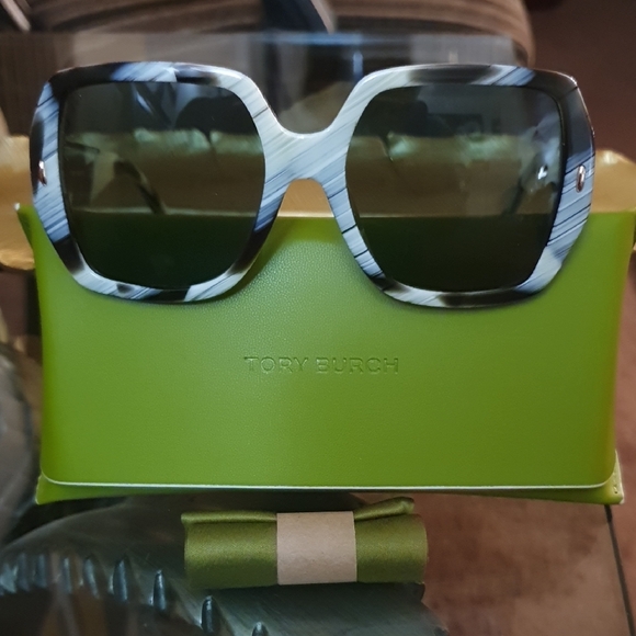 Tory Burch Black and White Women's Sunglasses - Picture 2 of 10